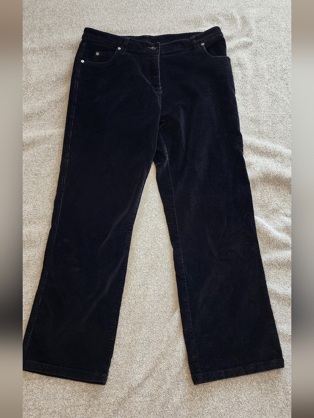 Woolrich Women’s Black Corduroy Pants Missing Size Tag Waist 34-Inseam 28